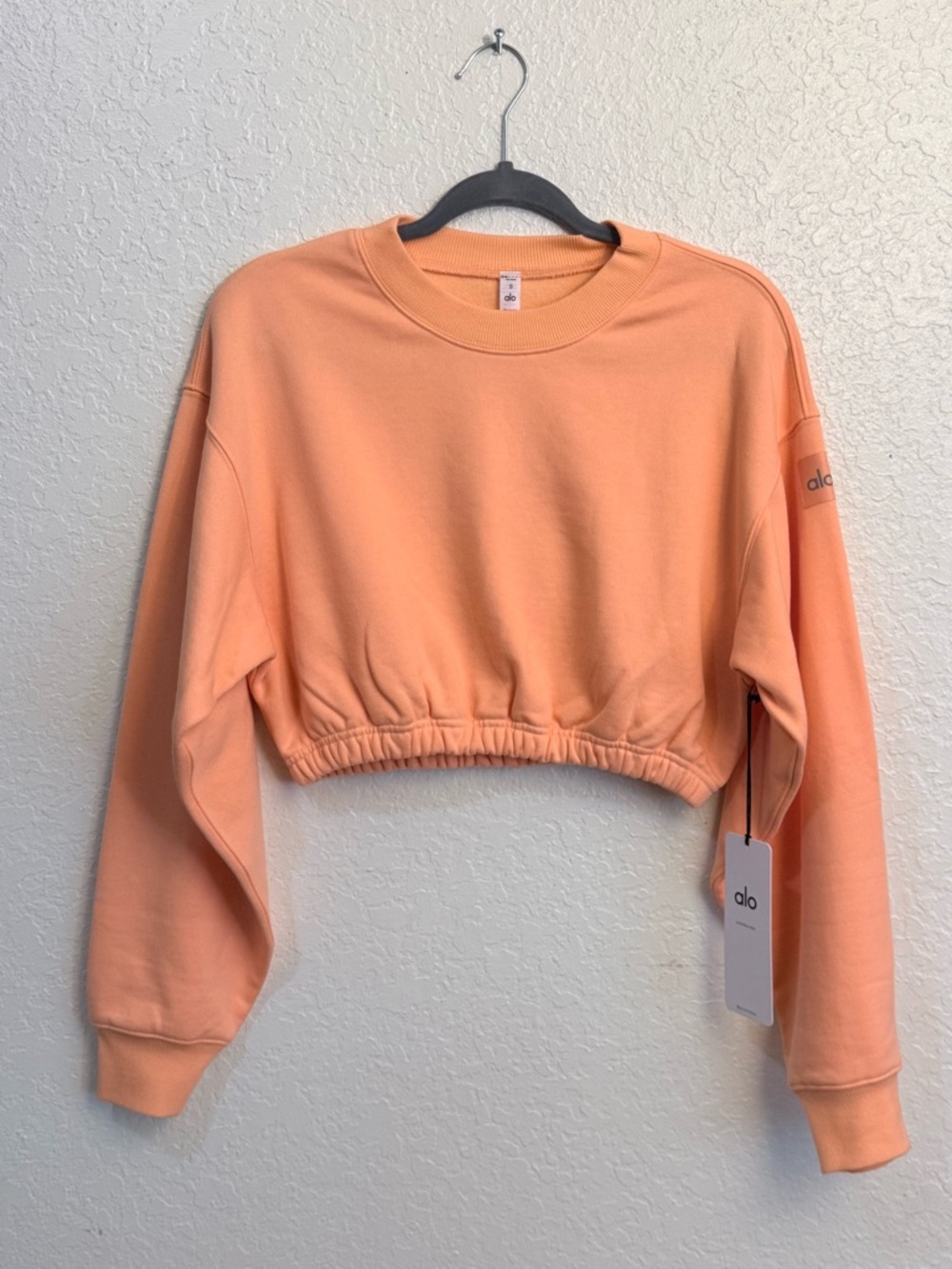 NWT ALO Devotion Crew Neck Pullover size S